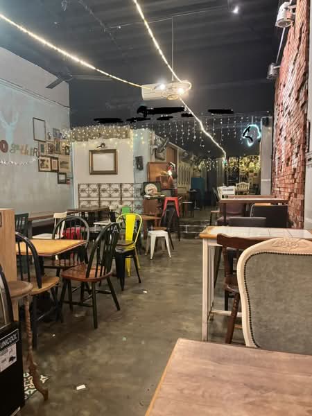 Tanjong Pagar Groundfloor F&B Shophouse for Takeover, Tanjong Pagar Road, 1,400 sqft, Shop / Shophouse For Rent, by Pearl Tan, 500200267 - Interior - CommercialGuru.com.sg
