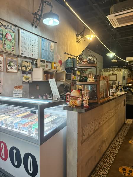 Tanjong Pagar Groundfloor F&B Shophouse for Takeover, Tanjong Pagar Road, 1,400 sqft, Shop / Shophouse For Rent, by Pearl Tan, 500200267 - Interior - CommercialGuru.com.sg