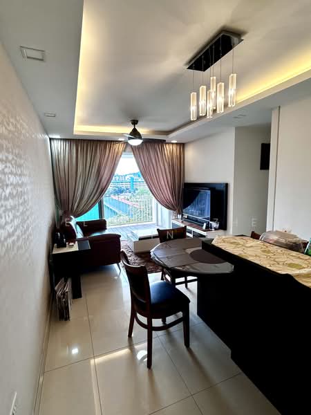 588D Ang Mo Kio Street 52, 588D Ang Mo Kio Street 52, Ang Mo Kio / Bishan / Thomson, 3 Bedrooms, 979 sqft, HDB Flat For Sale, by Joel Kwok Zhen Min, 500200270 - Living Room - PropertyGuru.com.sg