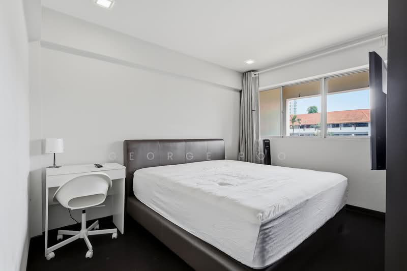 526 Bukit Batok Street 51, 526 Bukit Batok Street 51, 3 Bedrooms, 1,571 sqft, HDB Flat For Sale, by George Poo, 500200273 - Bedroom - PropertyGuru.com.sg