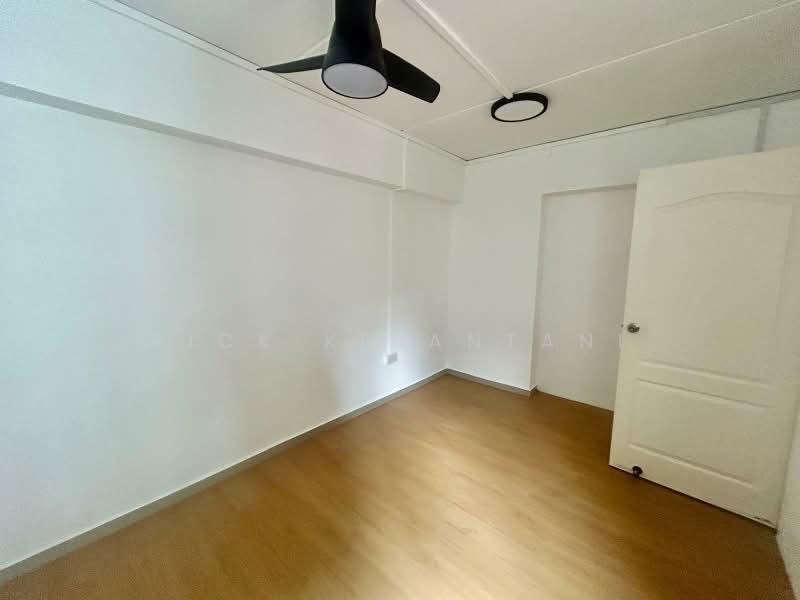 11 Pine Close, 11 Pine Close, 3 Bedrooms, 1,216 sqft, HDB Flat For Sale, by Rick Khiantani, 500200277 - Interior - PropertyGuru.com.sg