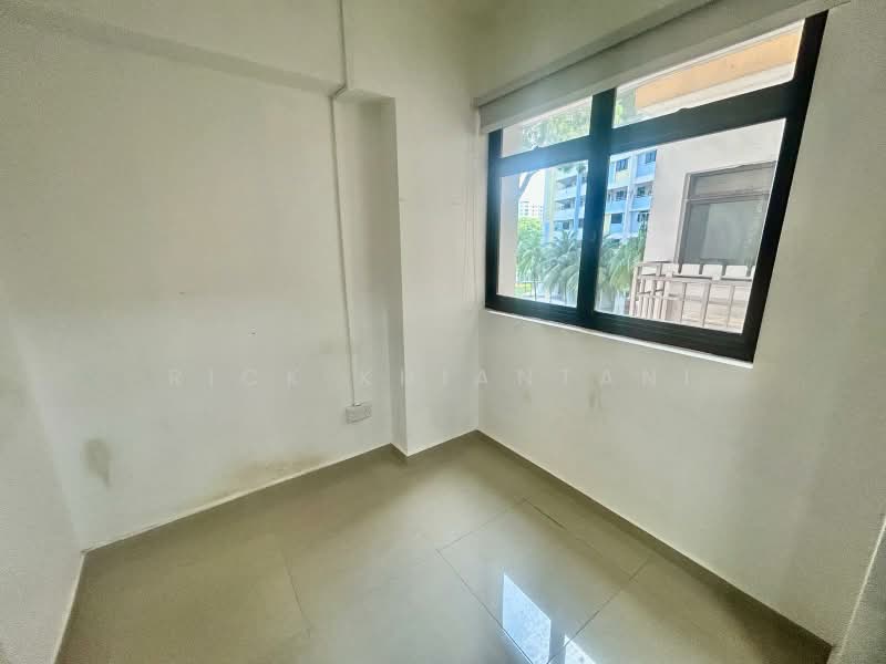 11 Pine Close, 11 Pine Close, 3 Bedrooms, 1,216 sqft, HDB Flat For Sale, by Rick Khiantani, 500200277 - Interior - PropertyGuru.com.sg