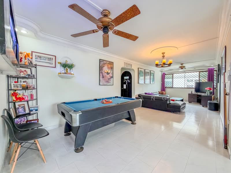 367 Yishun Ring Road, 367 Yishun Ring Road, 4 Bedrooms, 1,302 sqft, HDB Flat For Sale, by Claudia Ang, 500200287 - Living Room - PropertyGuru.com.sg