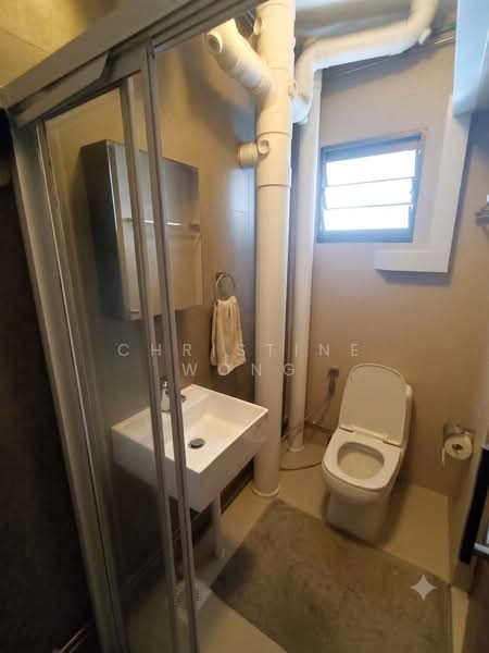 813 Jellicoe Road, 813 Jellicoe Road, 3 Bedrooms, 1,184 sqft, HDB Flat For Sale, by Christine Wong, 500200292 - Bathroom - PropertyGuru.com.sg