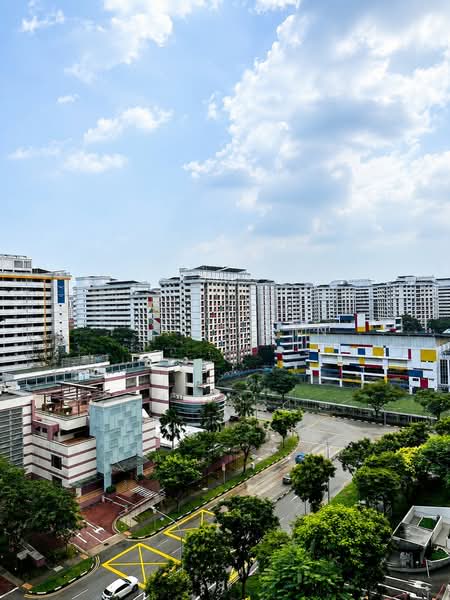SkyPark Residences, 1 Sembawang Crescent, 3 Bedrooms, 1,152 sqft, Executive Condominium For Sale, by Isaac Lin, 500200299 - Exterior - PropertyGuru.com.sg