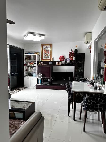 SkyPark Residences, 1 Sembawang Crescent, 3 Bedrooms, 1,152 sqft, Executive Condominium For Sale, by Isaac Lin, 500200299 - Living Room - PropertyGuru.com.sg