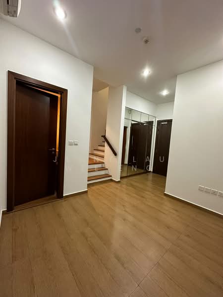 Eleven @ Holland, 11 Holland Link, 5 Bedrooms, 3,713 sqft, Cluster House For Sale, by Jenny Lau Wee Eng, 500200301 - Interior - PropertyGuru.com.sg