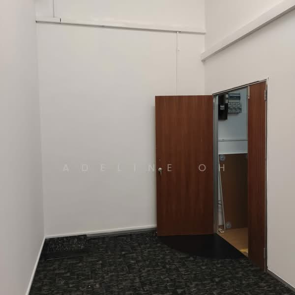 Halcyon 2, 47 Jalan Pemimpin, 222 sqft, Light Industrial (B1) For Rent, by Adeline Oh, 500200304 - Interior - CommercialGuru.com.sg