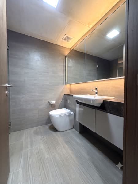 Parc Esta, 822 Sims Avenue, 2 Bedrooms, 743 sqft, Condominium For Rent, by Jack Li, 500200314 - Bathroom - PropertyGuru.com.sg