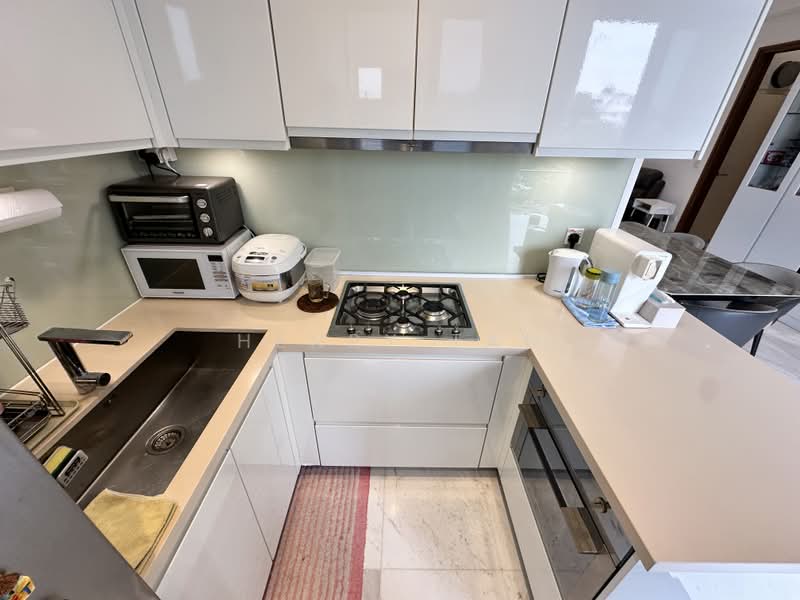 Mayfair Residences, 531 East Coast Road, 3 Bedrooms, 1,184 sqft, Apartment For Sale, by Henry Tan, 500200318 - Kitchen - PropertyGuru.com.sg
