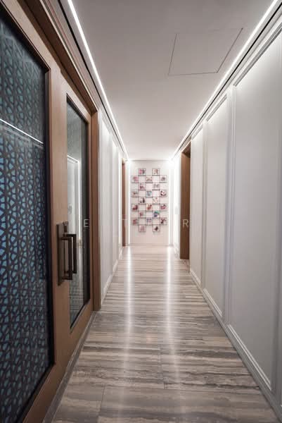 DUO Residences, 1 Fraser Street, 5 Bedrooms, 4,392 sqft, Apartment For Sale, by Esther Clx, 500200332 - Corridor - PropertyGuru.com.sg