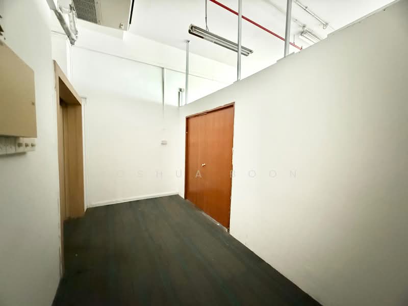 Ubi Centre, 57 Ubi Avenue 1, Eunos / Geylang / Paya Lebar, 1,550 sqft, Light Industrial (B1) For Rent, by Joshua Boon, 500200338 - Interior - CommercialGuru.com.sg
