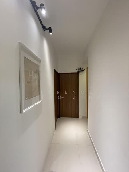The Regency at Tiong Bahru, 38 Chay Yan Street, Room Rental, 250 sqft, Condominium For Rent, by Florence Zheng Zhen, 500200343 - Corridor - PropertyGuru.com.sg