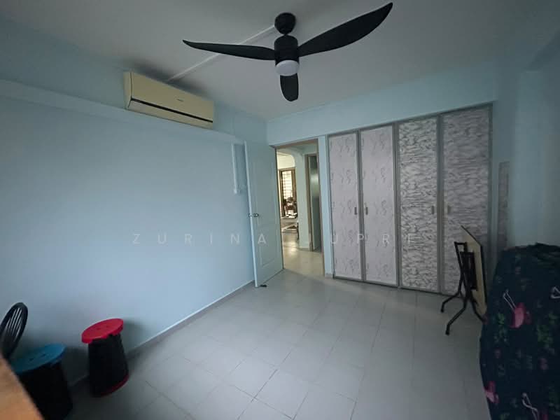 440 Yishun Avenue 11, 440 Yishun Avenue 11, Room Rental, 904 sqft, HDB Flat For Rent, by Zurina Jupri, 500200344 - Bedroom - PropertyGuru.com.sg