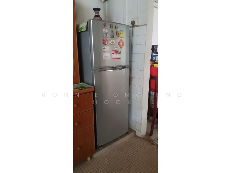 33 Teban Gardens Road, 33 Teban Gardens Road, Room Rental, 100 sqft, HDB Flat For Rent, by Ronnie Ong Eng Hock, 500200354 - Interior - PropertyGuru.com.sg