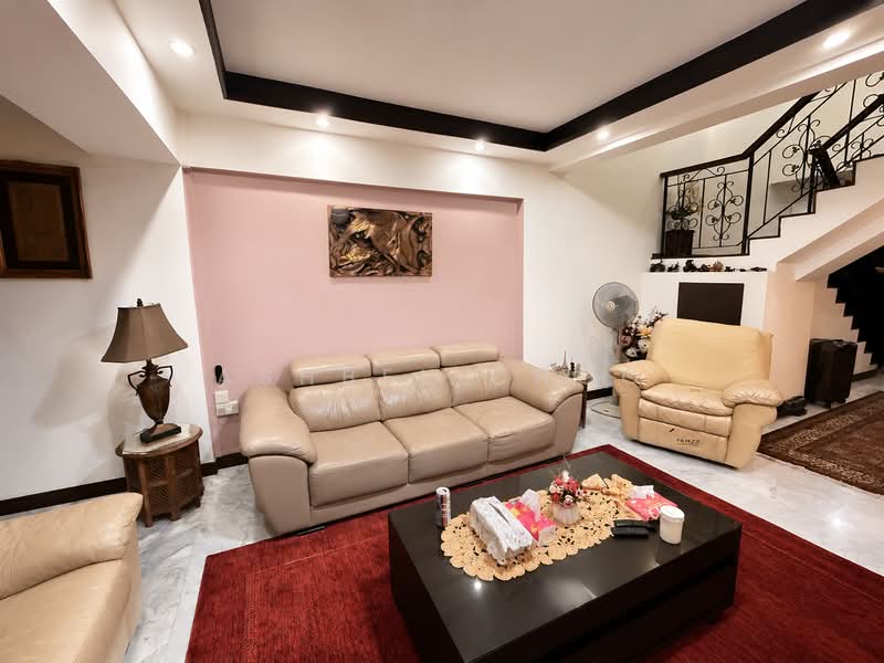 340 Jurong East Avenue 1, 340 Jurong East Avenue 1, 3 Bedrooms, 1,506 sqft, HDB Flat For Sale, by Ashbel Choo, 500200358 - Living Room - PropertyGuru.com.sg