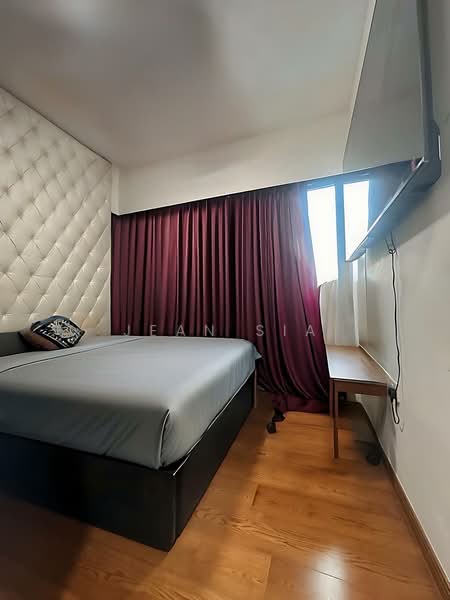 Kingsford Waterbay, 84 Upper Serangoon View, 3 Bedrooms, 893 sqft, Condominium For Sale, by Jean Sia, 500200363 - Bedroom - PropertyGuru.com.sg