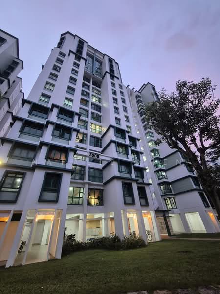 350B Canberra Road, 350B Canberra Road, 3 Bedrooms, 1,184 sqft, HDB Flat For Sale, by Natalie Chen, 500200368 - Exterior - PropertyGuru.com.sg