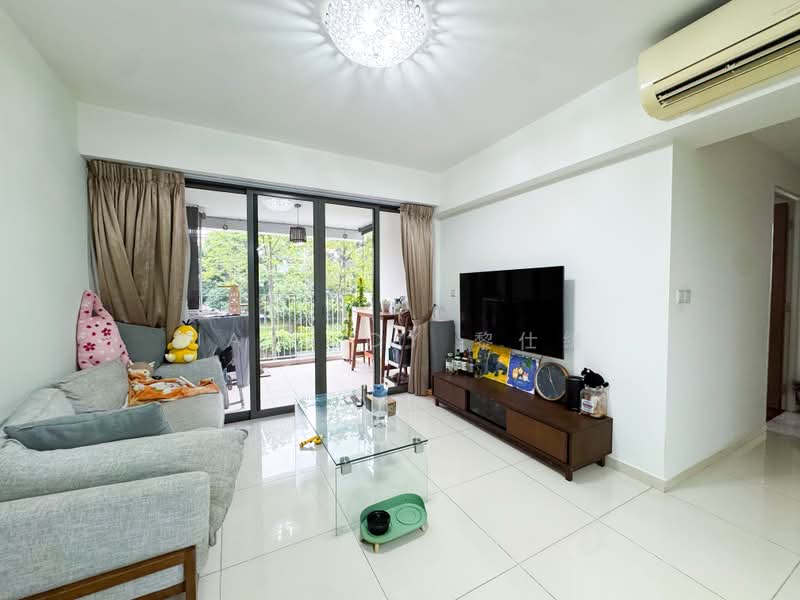 347B Yishun Avenue 11, 347B Yishun Avenue 11, 3 Bedrooms, 990 sqft, HDB Flat For Sale, by Jay Loy 黎仕緯, 500200370 - Living Room - PropertyGuru.com.sg