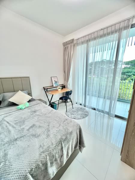 Hundred Trees, 89 West Coast Drive, Room Rental, 120 sqft, Condominium For Rent, by punkin, 500200376 - PropertyGuru.com.sg