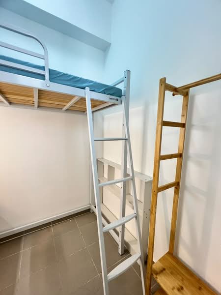 Hundred Trees, 89 West Coast Drive, Room Rental, 60 sqft, Condominium For Rent, by punkin, 500200376 - Bedroom - PropertyGuru.com.sg
