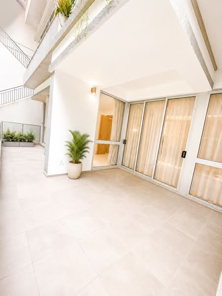8 @ Mount Sophia, 8 Mount Sophia, 2 Bedrooms, 958 sqft, Condominium For Sale, by Alex Yew, 500200378 - Exterior - PropertyGuru.com.sg