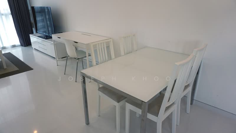 76 Shenton, 76 Shenton Way, 1 Bedroom, 592 sqft, Apartment For Rent, by Joseph Khoo, 500200381 - Dining - PropertyGuru.com.sg