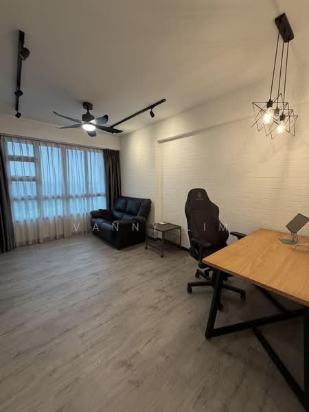 232C Sumang Lane, 232C Sumang Lane, 1 Bedroom, 506 sqft, HDB Flat For Sale, by Vanny Lim, 500200387 - Living Room - PropertyGuru.com.sg