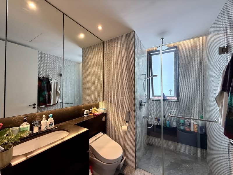10 Evelyn, 10 Evelyn Road, 2 Bedrooms, 743 sqft, Condominium For Sale, by Yvonne Lai, 500200391 - Bathroom - PropertyGuru.com.sg