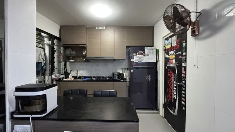 818B Choa Chu Kang Avenue 1, 818B Choa Chu Kang Avenue 1, 3 Bedrooms, 990 sqft, HDB Flat For Sale, by Xin Rong 林欣蓉., 500200396 - PropertyGuru.com.sg