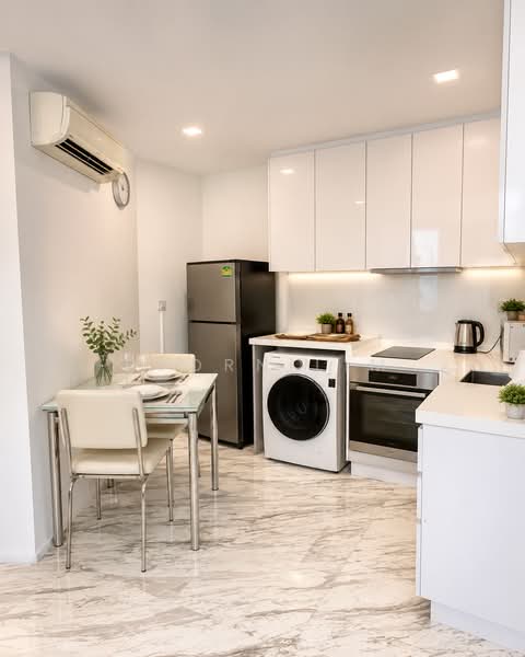 52 Stevens, 52 Stevens Road, 1 Bedroom, 420 sqft, Apartment For Sale, by Bjorn Lim, 500200407 - Kitchen - PropertyGuru.com.sg