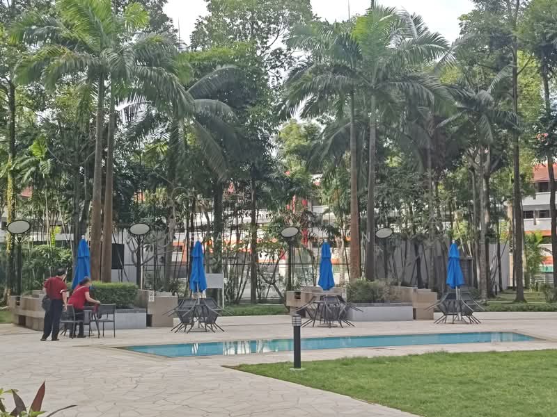 The Madeira, 50 Bukit Batok Street 31, Room Rental, 150 sqft, Condominium For Rent, by Isaac Lin, 500200414 - Pool - PropertyGuru.com.sg