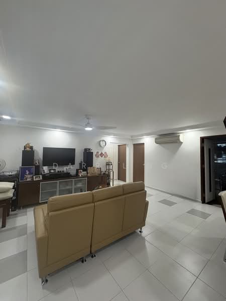 324 Serangoon Avenue 3, 324 Serangoon Avenue 3, Room Rental, 120 sqft, HDB Flat For Rent, by Darryl Ng, 500200416 - Living Room - PropertyGuru.com.sg