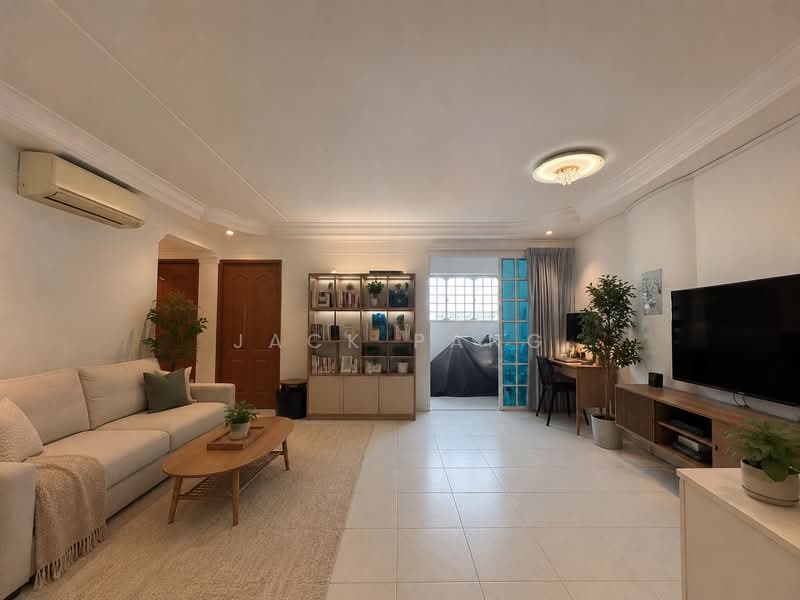 672 Choa Chu Kang Crescent, 672 Choa Chu Kang Crescent, 3 Bedrooms, 1,076 sqft, HDB Flat For Sale, by Jack Pang, 500200417 - Living Room - PropertyGuru.com.sg