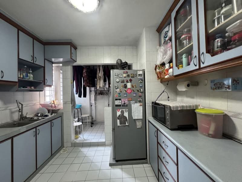 672 Choa Chu Kang Crescent, 672 Choa Chu Kang Crescent, 3 Bedrooms, 1,076 sqft, HDB Flat For Sale, by Jack Pang, 500200417 - Kitchen - PropertyGuru.com.sg