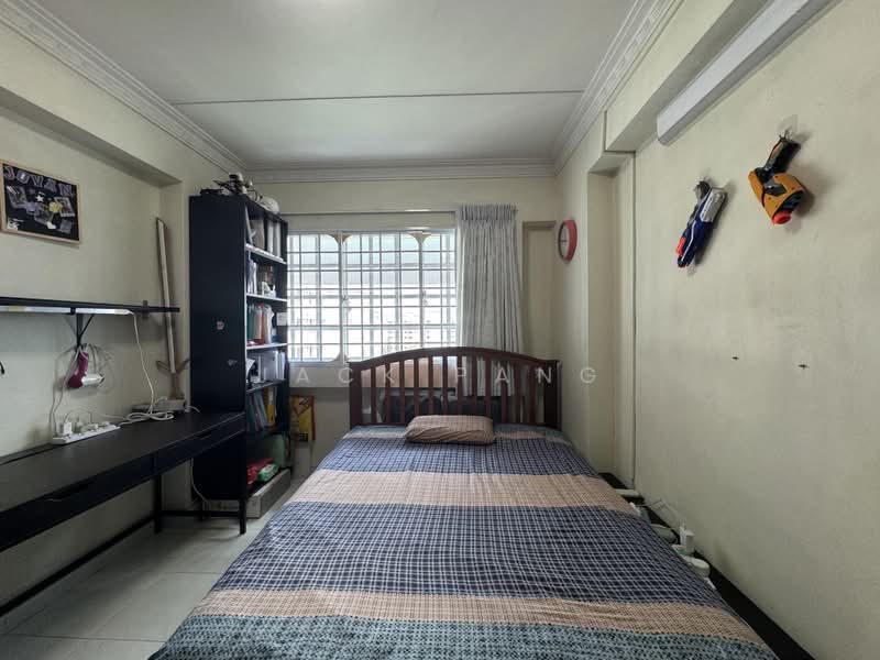 672 Choa Chu Kang Crescent, 672 Choa Chu Kang Crescent, 3 Bedrooms, 1,076 sqft, HDB Flat For Sale, by Jack Pang, 500200417 - Bedroom - PropertyGuru.com.sg