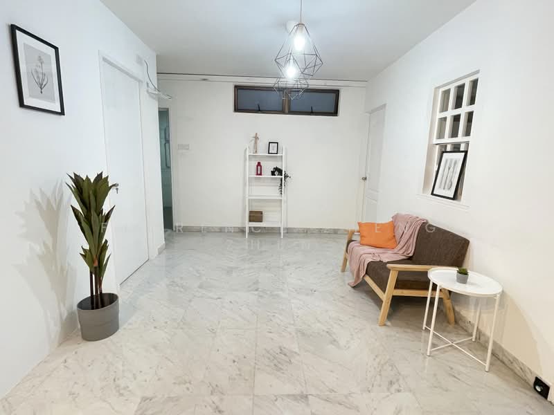 Sixth Avenue Centre, 805 Bukit Timah Road, Room Rental, 150 sqft, Apartment For Rent, by Florence Zheng Zhen, 500200420 - Living Room - PropertyGuru.com.sg