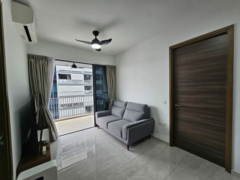 The Florence Residences, 99 Hougang Avenue 2, 2 Bedrooms, 635 sqft, Condominium For Rent, by Benji Chia, 500200428 - Living Room - PropertyGuru.com.sg