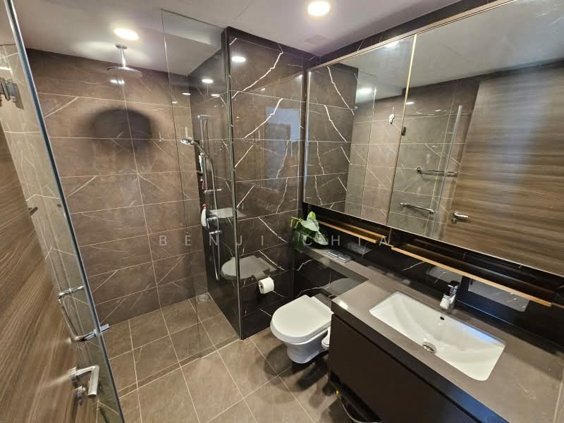 The Florence Residences, 99 Hougang Avenue 2, 2 Bedrooms, 635 sqft, Condominium For Rent, by Benji Chia, 500200428 - Bathroom - PropertyGuru.com.sg
