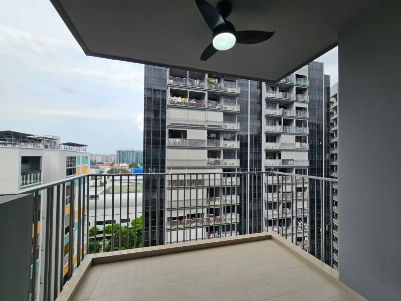 The Florence Residences, 99 Hougang Avenue 2, 2 Bedrooms, 635 sqft, Condominium For Rent, by Benji Chia, 500200428 - Balcony - PropertyGuru.com.sg