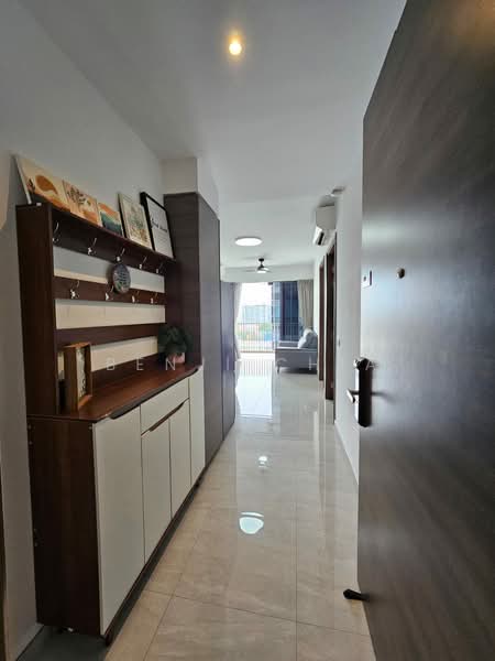 The Florence Residences, 99 Hougang Avenue 2, 2 Bedrooms, 635 sqft, Condominium For Rent, by Benji Chia, 500200428 - Entrance - PropertyGuru.com.sg