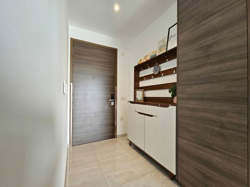 The Florence Residences, 99 Hougang Avenue 2, 2 Bedrooms, 635 sqft, Condominium For Rent, by Benji Chia, 500200428 - Entrance - PropertyGuru.com.sg