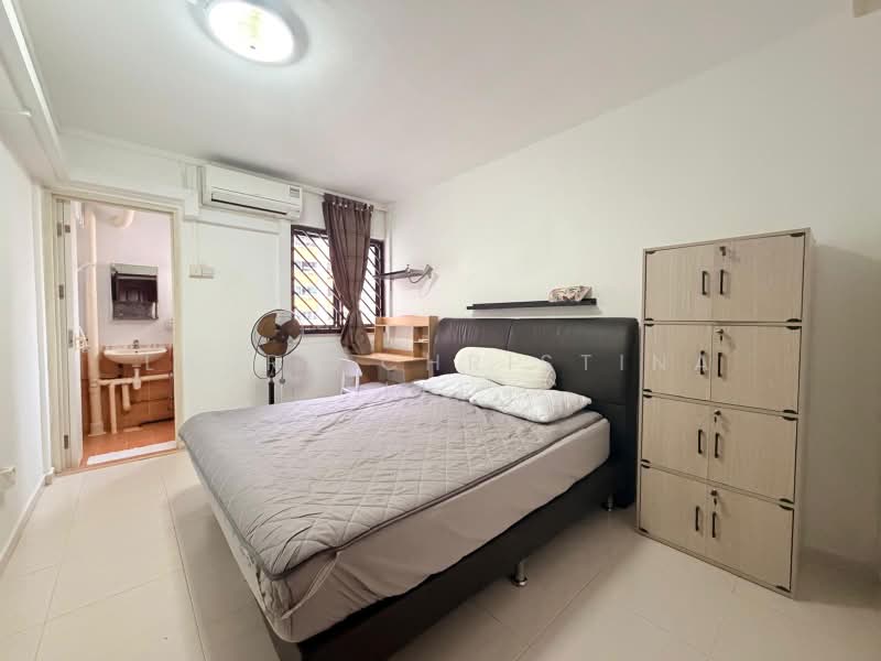 524 Ang Mo Kio Avenue 5, 524 Ang Mo Kio Avenue 5, Room Rental, 100 sqft, HDB Flat For Rent, by Laura Christina Lee, 500200430 - Bedroom - PropertyGuru.com.sg