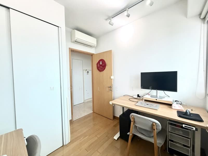 Eight Riversuites, 6 Whampoa East, 3 Bedrooms, 980 sqft, Condominium For Sale, by Michelle Lee, 500200435 - Study - PropertyGuru.com.sg