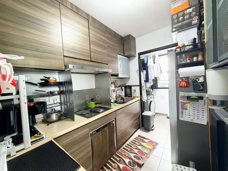 170A Punggol Field, 170A Punggol Field, 3 Bedrooms, 990 sqft, HDB Flat For Sale, by Kitson Chan, 500200438 - Kitchen - PropertyGuru.com.sg