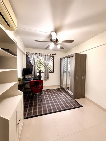 349 Clementi Avenue 2, 349 Clementi Avenue 2, 3 Bedrooms, 990 sqft, HDB Flat For Sale, by Haziq Irwan, 500200439 - Bedroom - PropertyGuru.com.sg