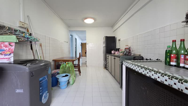 535 Jurong West Street 52, 535 Jurong West Street 52, 2 Bedrooms, 721 sqft, HDB Flat For Sale, by Jocelyn Or, 500200446 - Kitchen - PropertyGuru.com.sg