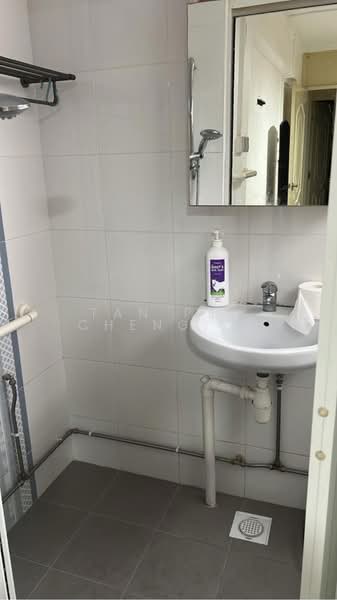 530 Bukit Batok Street 51, 530 Bukit Batok Street 51, Room Rental, 120 sqft, HDB Flat For Rent, by Tan Pei Cheng (Pei), 500200449 - PropertyGuru.com.sg