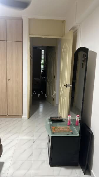 530 Bukit Batok Street 51, 530 Bukit Batok Street 51, Room Rental, 120 sqft, HDB Flat For Rent, by Tan Pei Cheng (Pei), 500200449 - PropertyGuru.com.sg