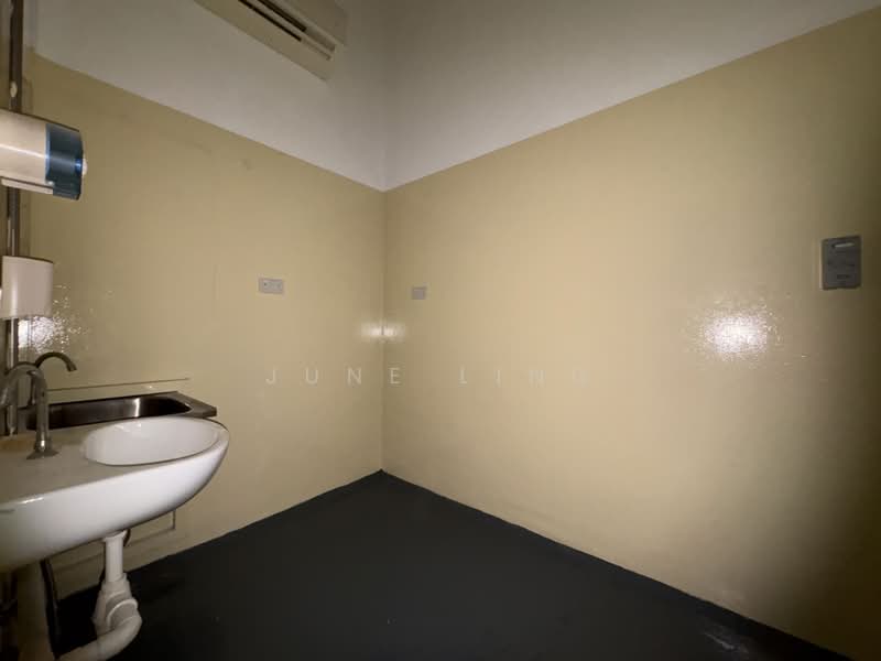 Food XChange @ Admiralty, 8A Admiralty Street, 3,821 sqft, Factory / Workshop (B2) For Rent, by June Ling, 500200450 - Interior - CommercialGuru.com.sg